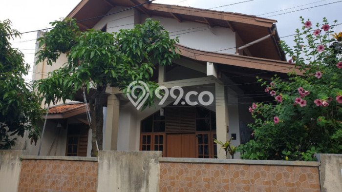 Rumah Elit LB 150m2 Siap Huni Desain Elegan di Cibeunying, Bandung Rumah Elit LB 150m2 Siap Huni Desain Elegan di Cibeunying, Bandung