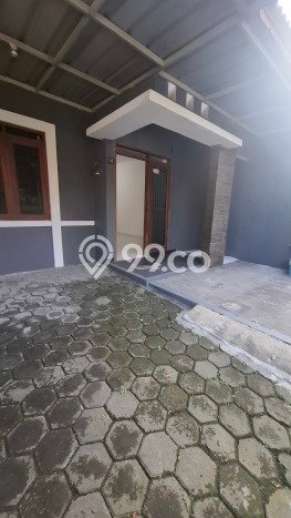 Lokasi strategis! Rumah siap huni dikontrakkan di Antapani LB 50m2 Lokasi strategis! Rumah siap huni dikontrakkan di Antapani LB 50m2