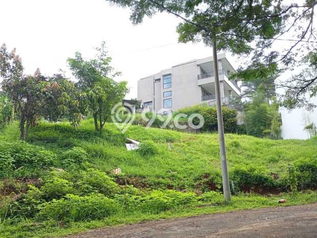 Tanah Kavling di Coblong Dijual dengan Luas 277m2 Tanah Kavling di Coblong Dijual dengan Luas 277m2