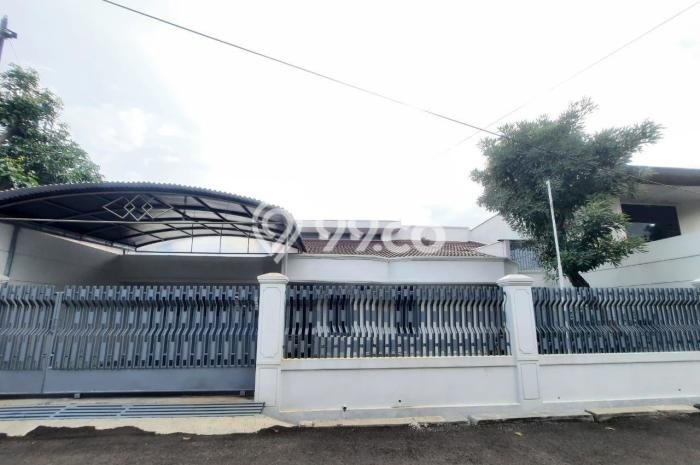 Rumah sewa siap pakai 5 Kamar Tidur di Buah Batu, Bandung Rumah sewa siap pakai 5 Kamar Tidur di Buah Batu, Bandung