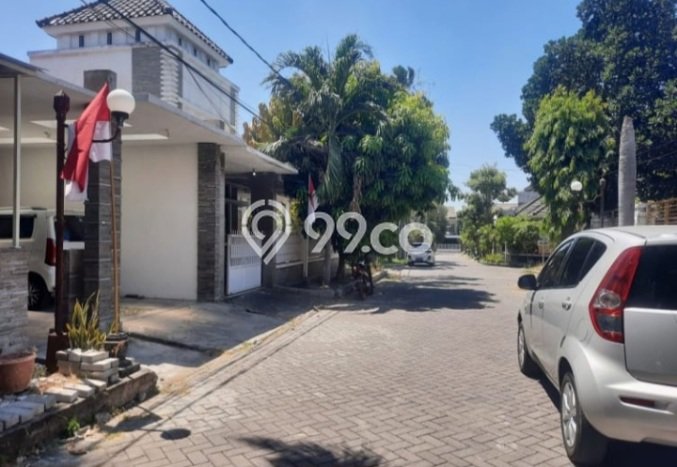 Rumah Modern Cantik 4 Kamar Siap Huni di Gresik Rumah Modern Cantik 4 Kamar Siap Huni di Gresik