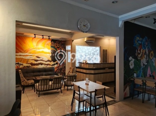 Komersial Bagus Dijual LB 250m2 Lokasi Strategis Surabaya Area Cocok untuk Bisnis Komersial Bagus Dijual LB 250m2 Lokasi Strategis Surabaya Area Cocok untuk Bisnis