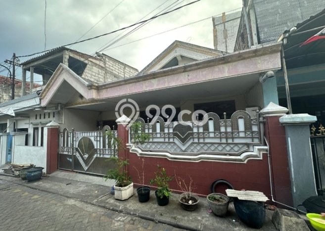 Rumah Modern Cantik 3 KT Bisa Langsung Pindah di Tandes Rumah Modern Cantik 3 KT Bisa Langsung Pindah di Tandes