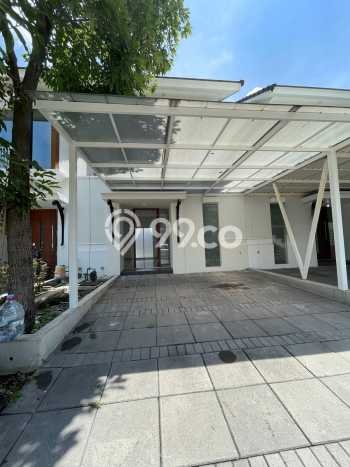 Rumah Luas Asri 2 KT Siap Pakai di Karangpilang Surabaya Rumah Luas Asri 2 KT Siap Pakai di Karangpilang Surabaya