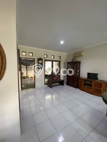 Rumah Eksklusif Dijual LT 180m2 di Wiyung, Surabaya Rumah Eksklusif Dijual LT 180m2 di Wiyung, Surabaya