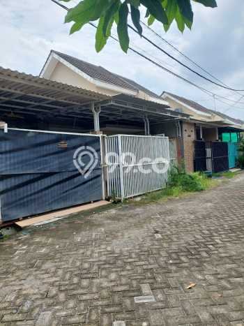Rumah Murah LT 60m2 di Medokan Ayu Akses Mudah Rumah Murah LT 60m2 di Medokan Ayu Akses Mudah