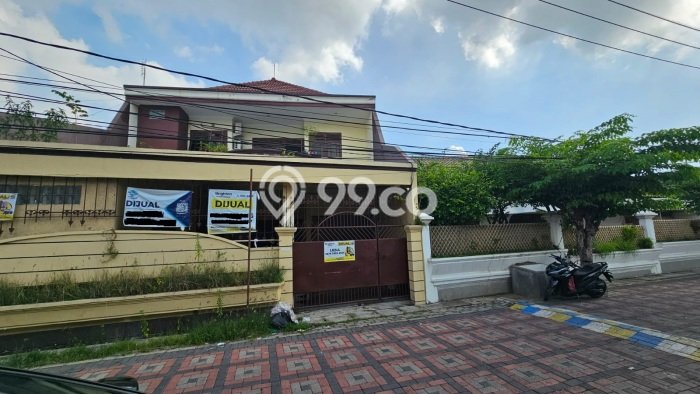 Dijual Rumah 4 Kamar Lokasi Strategis Bagus dan Strategis di Tambaksari Dijual Rumah 4 Kamar Lokasi Strategis Bagus dan Strategis di Tambaksari