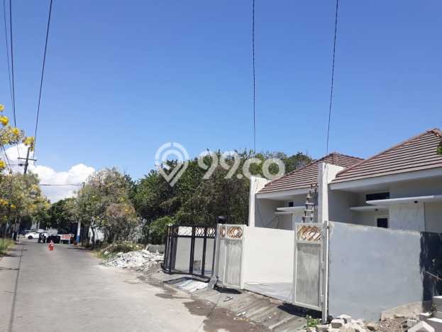 Rumah Minimalis 3 Kamar LT 100m2 di Gununganyar Rumah Minimalis 3 Kamar LT 100m2 di Gununganyar