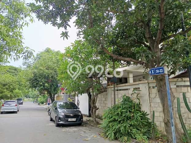 Siap Huni Rumah Mewah 3 Kamar di Bulak Dekat ke Mana Pun Siap Huni Rumah Mewah 3 Kamar di Bulak Dekat ke Mana Pun