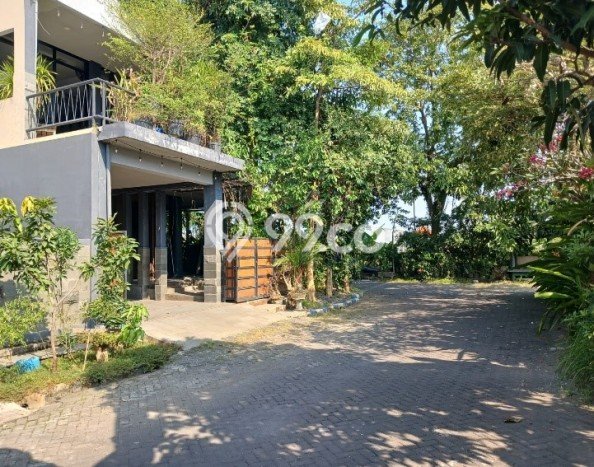 Rumah Strategis Minimalis Lb 200m2 di Gedangan, Sidoarjo Rumah Strategis Minimalis Lb 200m2 di Gedangan, Sidoarjo