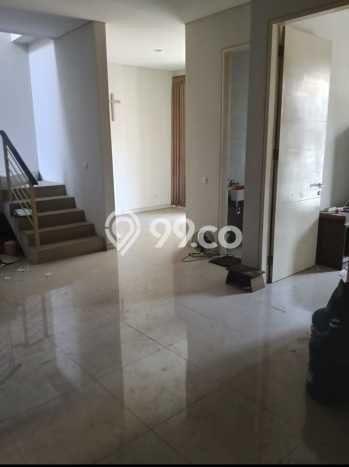 Siap Huni Rumah Mewah 4 Kamar di Lakarsantri Dekat ke Mana Saja Siap Huni Rumah Mewah 4 Kamar di Lakarsantri Dekat ke Mana Saja