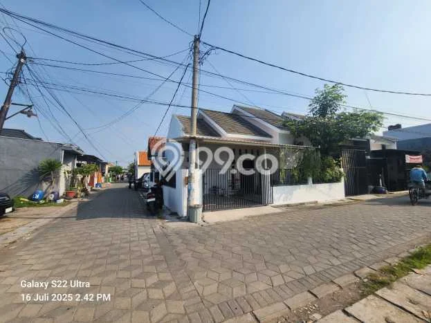 Rumah Nyaman 2 KT LB 70m2 Kondisi Bagus di Gununganyar Rumah Nyaman 2 KT LB 70m2 Kondisi Bagus di Gununganyar
