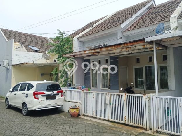 Dijual Rumah Strategis Bagus Punya 2 KT di Tenggilis Mejoyo Surabaya SHM Dijual Rumah Strategis Bagus Punya 2 KT di Tenggilis Mejoyo Surabaya SHM