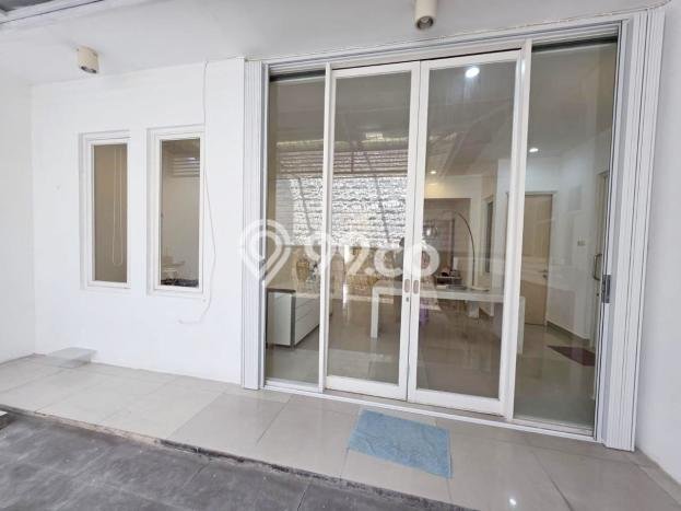 Rumah Modern Minimalis 4 Kamar Bisa Langsung Pindah di Rungkut Rumah Modern Minimalis 4 Kamar Bisa Langsung Pindah di Rungkut