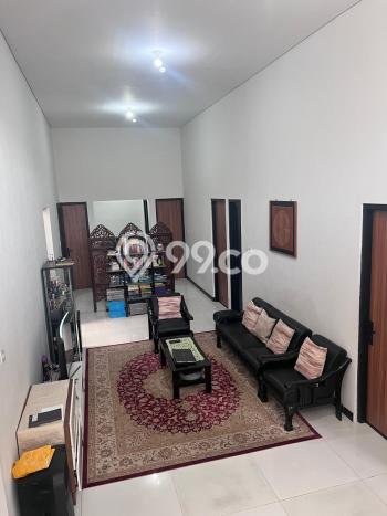 Dijual Hunian Mewah dengan Fasilitas Sekitar Komplit di Rungkut, Surabaya Dijual Hunian Mewah dengan Fasilitas Sekitar Komplit di Rungkut, Surabaya