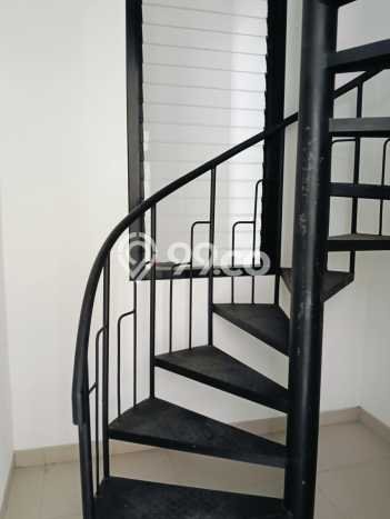 Ready to Use! Premium House LT 179m2 Desain Modern di Citraland Ready to Use! Premium House LT 179m2 Desain Modern di Citraland