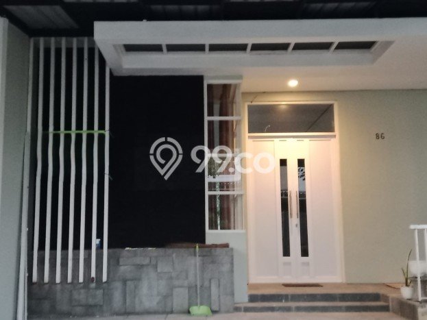 Disewakan Segera Rumah Kondisi Baik di Area Wiyung, Surabaya Disewakan Segera Rumah Kondisi Baik di Area Wiyung, Surabaya