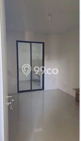 Jual Rumah Eksklusif 2 KT di Pondok Tjandra, Sidoarjo Jual Rumah Eksklusif 2 KT di Pondok Tjandra, Sidoarjo