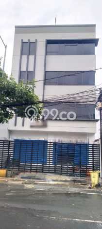 Disewakan Ruko di Pusat Kota Surabaya Ramai Strategis Disewakan Ruko di Pusat Kota Surabaya Ramai Strategis