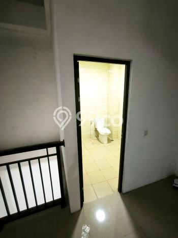 FOR RENT! Komersial di Kedung Doro Cocok untuk Bisnis 1040m2 FOR RENT! Komersial di Kedung Doro Cocok untuk Bisnis 1040m2