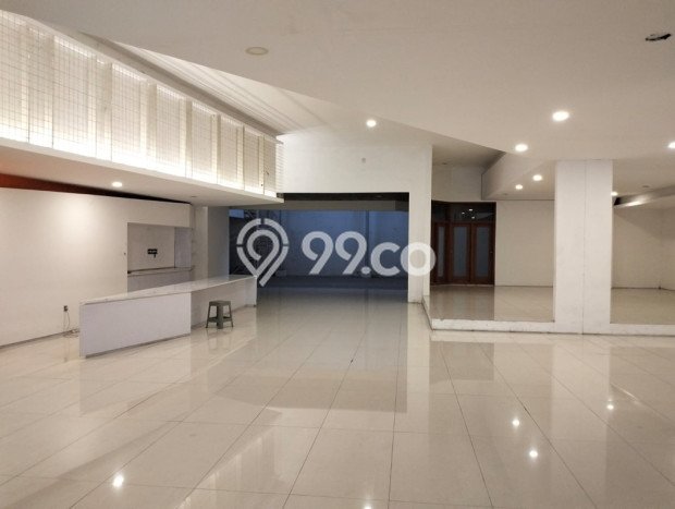 Jual Kantor Kawasan Jemursari, Luas 680m2m², Area Berkembang, Mainroad Jual Kantor Kawasan Jemursari, Luas 680m2m², Area Berkembang, Mainroad