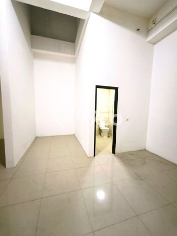 FOR RENT! Komersial di Kedung Doro Cocok untuk Bisnis 1040m2 FOR RENT! Komersial di Kedung Doro Cocok untuk Bisnis 1040m2