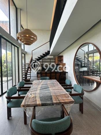 Vila di , Luas 191m2m², Akses ke Pusat Kota Vila di , Luas 191m2m², Akses ke Pusat Kota