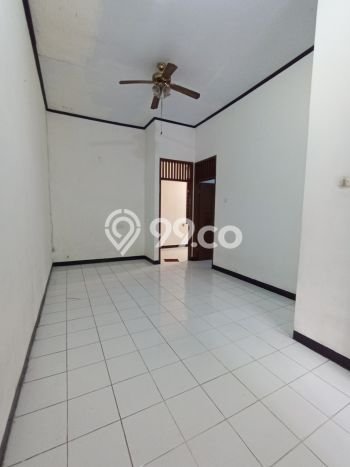 Jual Rumah Eksklusif 3 KT di Pondok Kelapa, Jakarta Timur Jual Rumah Eksklusif 3 KT di Pondok Kelapa, Jakarta Timur