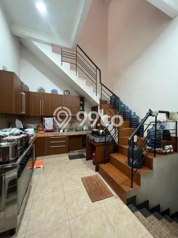 Dijual Hunian Mewah dengan Fasilitas Sekitar Lengkap di Kelapa Gading, Jakarta Utara Dijual Hunian Mewah dengan Fasilitas Sekitar Lengkap di Kelapa Gading, Jakarta Utara