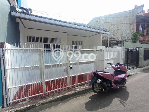Dijual Hunian Rumah Nyaman 3 Kamar di Pondok Kelapa, Jakarta Timur Dijual Hunian Rumah Nyaman 3 Kamar di Pondok Kelapa, Jakarta Timur