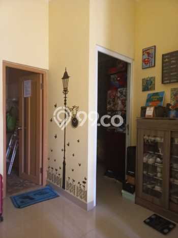 Rumah Minimalis 3 KT di Bintara Bekasi Semi Furnished Rumah Minimalis 3 KT di Bintara Bekasi Semi Furnished