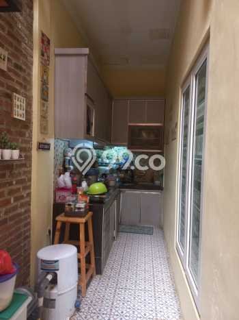 Rumah Minimalis 3 KT di Bintara Bekasi Semi Furnished Rumah Minimalis 3 KT di Bintara Bekasi Semi Furnished