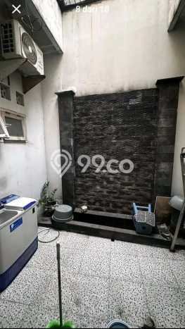 KESEMPATAN TERBAIK! Rumah Asri di Halim Perdana Kusuma, Luas 148m² LB 296m² KESEMPATAN TERBAIK! Rumah Asri di Halim Perdana Kusuma, Luas 148m² LB 296m²