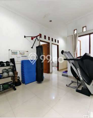 Rumah Terawat 5 KT 5 KM di Kebagusan, Jakarta Selatan Rumah Terawat 5 KT 5 KM di Kebagusan, Jakarta Selatan