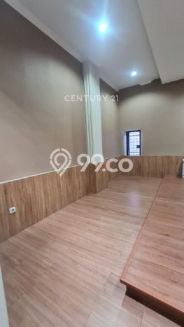 Ruko paling strategis disewakan di Kelapa Gading Jakarta Utara Ruko paling strategis disewakan di Kelapa Gading Jakarta Utara