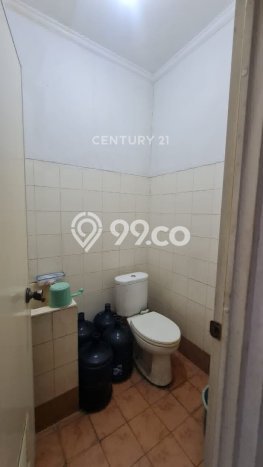 Disewakan Ruko komersial di Benda luas bangunan 140m2 Disewakan Ruko komersial di Benda luas bangunan 140m2