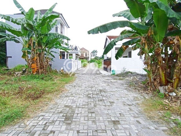 Tanah di Ngaglik, Sleman Luas 219m2 Dijual Segera Tanah di Ngaglik, Sleman Luas 219m2 Dijual Segera