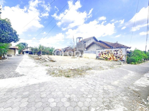 Dijual Rumah 4 Kamar Lokasi Strategis Nyaman dan Strategis di Ngaglik Dijual Rumah 4 Kamar Lokasi Strategis Nyaman dan Strategis di Ngaglik