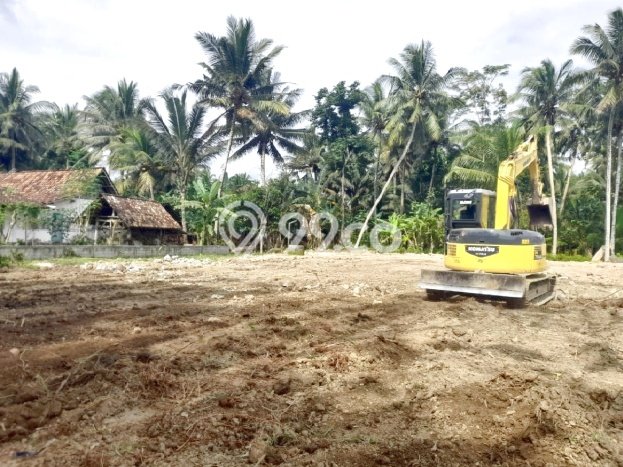FEATURED! Rumah Asri area Temon, LT 218m² LB 65m² FEATURED! Rumah Asri area Temon, LT 218m² LB 65m²