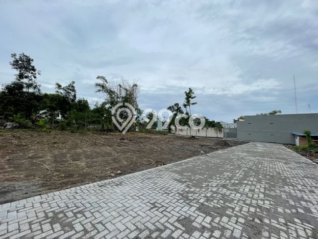 Kost Dijual Lokasi Sleman, Sleman, 16 KT, 17 KM, 370m2 Kost Dijual Lokasi Sleman, Sleman, 16 KT, 17 KM, 370m2