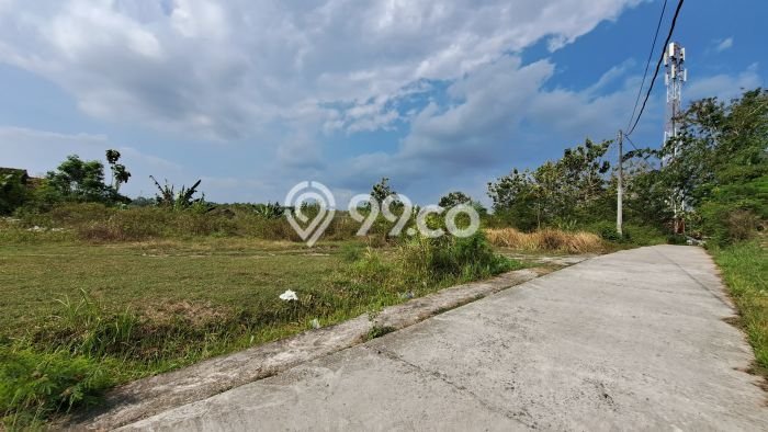 Kavling Tanah untuk Dijual di Sleman, Yogyakarta, Luas 170m2 Kavling Tanah untuk Dijual di Sleman, Yogyakarta, Luas 170m2