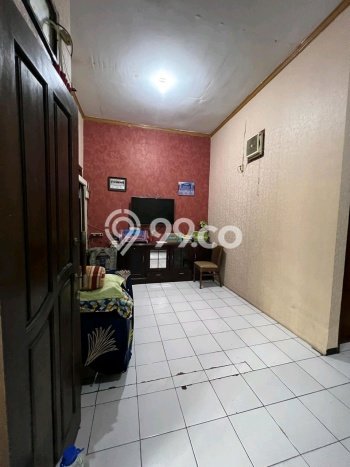 Rumah Modern Cantik 4 Kamar Bisa Langsung Pindah di Wiyung Rumah Modern Cantik 4 Kamar Bisa Langsung Pindah di Wiyung