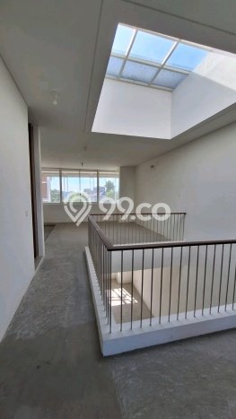 AREA PREMIUM! Ruko Kawasan Sambikerep, Luas 224m2m², Lokasi Strategis AREA PREMIUM! Ruko Kawasan Sambikerep, Luas 224m2m², Lokasi Strategis