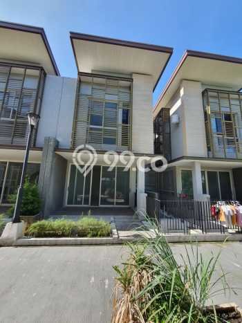 Dijual Cepat Rumah Favorit Siap Huni LB 137m2 di Lakarsantri, Surabaya Dijual Cepat Rumah Favorit Siap Huni LB 137m2 di Lakarsantri, Surabaya