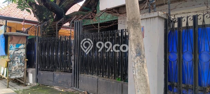 Ruko Dijual di Tuban LT 528m2, LB 295m2 untuk Investasi Ruko Dijual di Tuban LT 528m2, LB 295m2 untuk Investasi