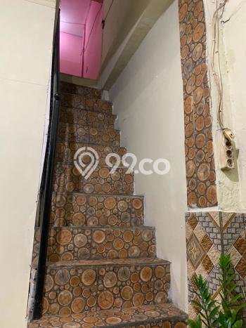 Investasi Kost Dijual di Sawangan, Depok, Spesifikasi 9 KT, 4 KM, 100m2 Investasi Kost Dijual di Sawangan, Depok, Spesifikasi 9 KT, 4 KM, 100m2