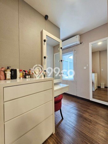 Dijual Rumah Luas Megah Dengan View Eksklusif di Gading Serpong, Tangerang Dijual Rumah Luas Megah Dengan View Eksklusif di Gading Serpong, Tangerang