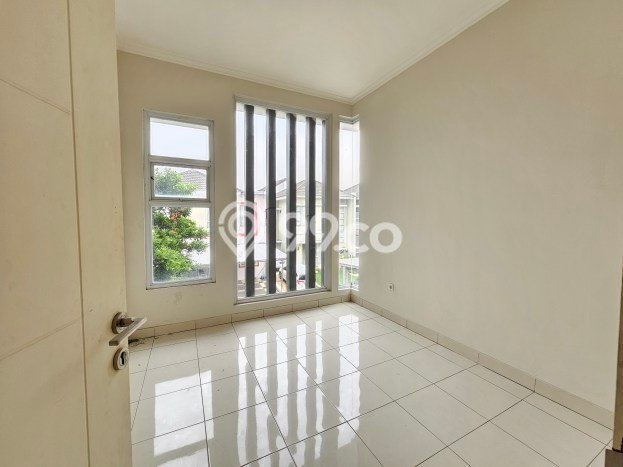 Rumah Luxury Modern Tanpa Renovasi di Gading Serpong Tangerang Rumah Luxury Modern Tanpa Renovasi di Gading Serpong Tangerang