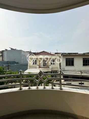 Rumah Elit Modern Siap Huni di Pluit Jakarta Utara Rumah Elit Modern Siap Huni di Pluit Jakarta Utara