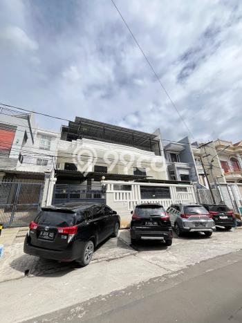 Ready to Use! Premium House LT 338m2 Desain Modern di Pluit Ready to Use! Premium House LT 338m2 Desain Modern di Pluit